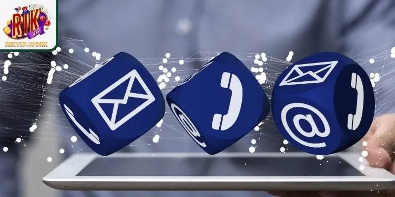 Liên hệ Rikvip qua live chat trên website giúp giải đáp tức thì